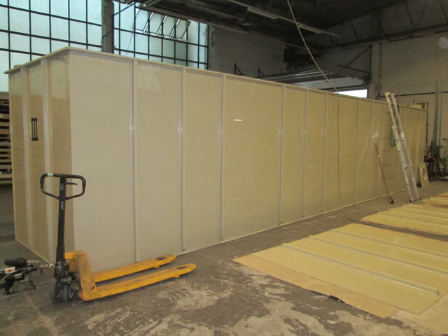 Biofiltercontainer aus PP für 15.000 m³/h in der Fertigung
